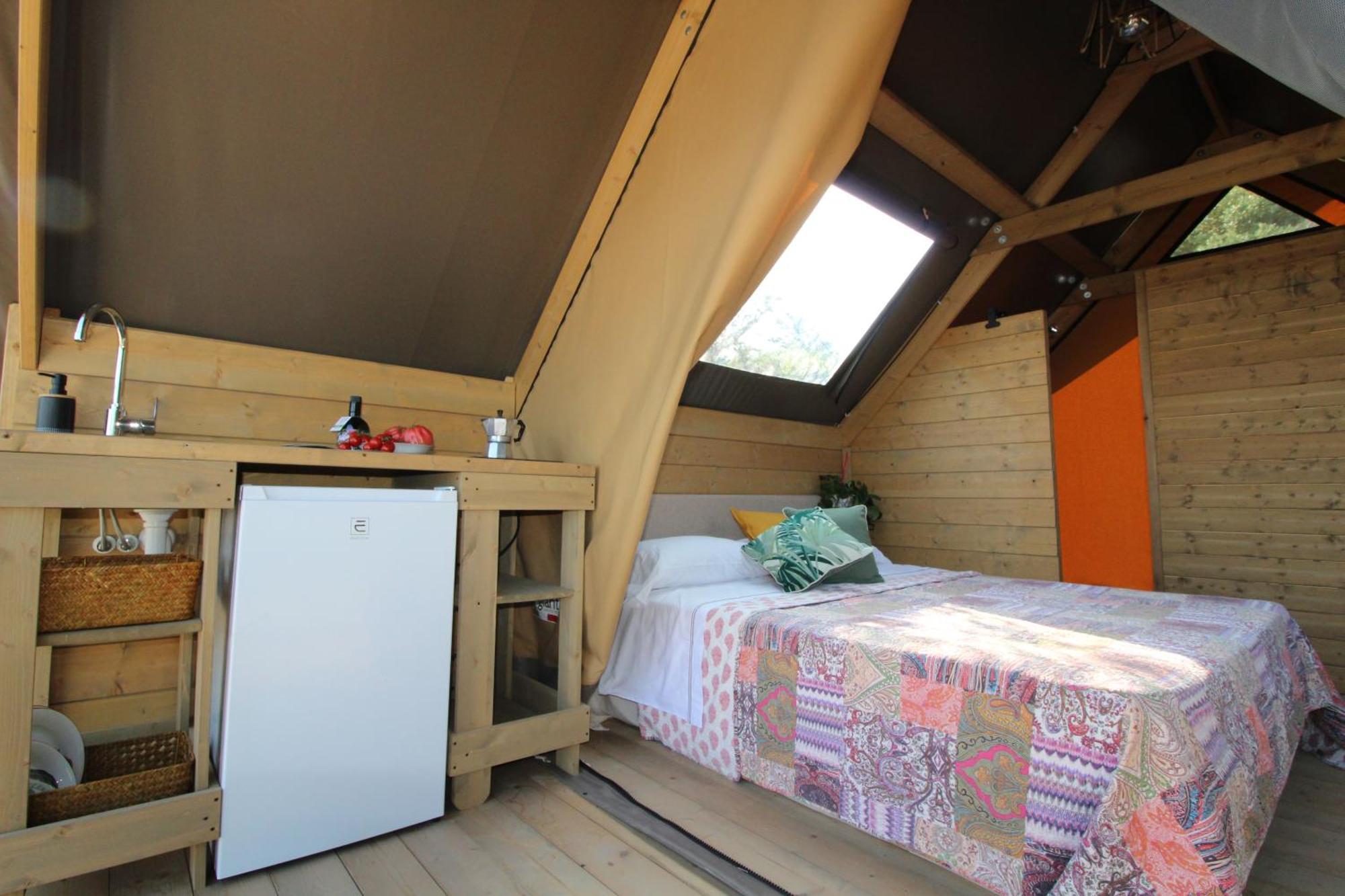 Hotel Glamping San Bart à San Vincenzo Extérieur photo