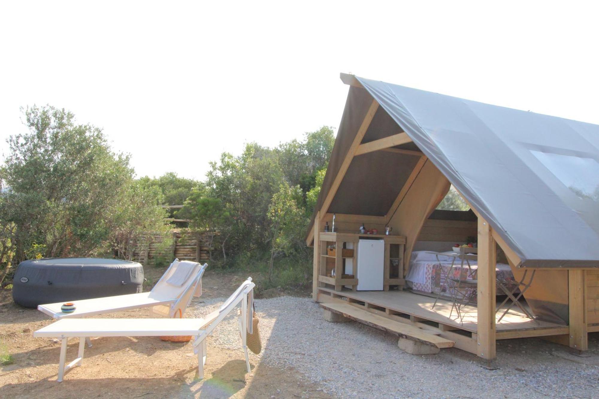 Hotel Glamping San Bart à San Vincenzo Extérieur photo